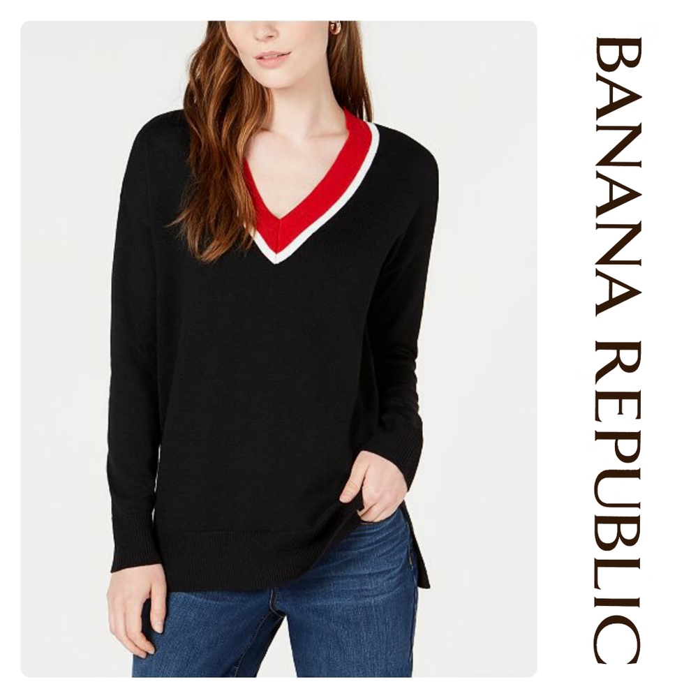 Banana Republic | Contrast-Trim V Neck Sweater XS